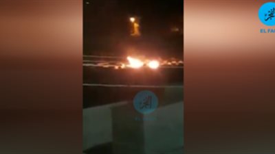 اشتعال النيران فى مقبرتين تثير ذعر رواد التواصل الاجتماعي بالوادي الجديد (فيديو)