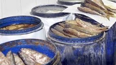 النيابة تأمر بإعدام  2 طن 