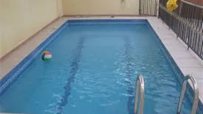 وفاة شاب غرقاً في مسبح استراحة بحوطة بني تميم