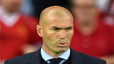 قضي الأمر.. زيدان يستقر على حارس الريال في الموسم المقبل