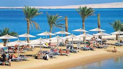 جزيرة الجفتون أيقونة جزر البحر الأحمر أكثر الأماكن يقبل عليه الوافدين للغردقة لقضاء أعياد الربيع 