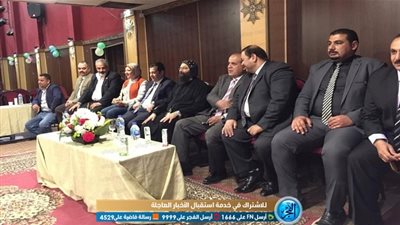 الأنبا هيرمنا يستقبل وفدا من حزب الحرية المصري للتهنئة بعيد القيامة
