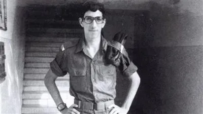 الاحتلال الإسرائيلي يطلق سراح أسيرين مقابل رفات الجندي