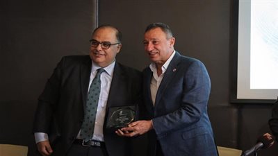 تكريم محمود الخطيب في اليوم العالمي للملكية الفكرية (صور)