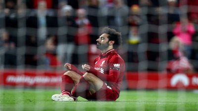 كندة علوش تتسبب في أزمة لمحمد صلاح (صورة)