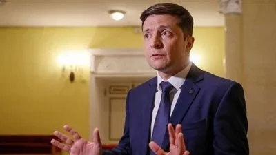 رئيس أوكرانيا الجديد يرد على بوتين بعرض الجنسية على الروس