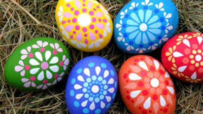 في شم النسيم.. احذر تلوين البيض بهذه المواد
