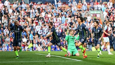 أجويرو يقرب مانشستر سيتي خطوة نحو لقب البريميرليج بفوز صعب على بيرنلي 