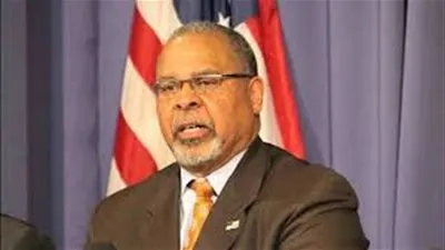 سفير أمريكي سابق يوصي بتصنيف 