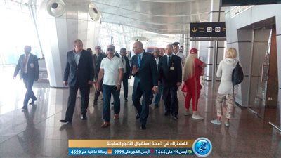 وزير الطيران المدني يتفقد مبنى الركاب ١ و٢ بمطار الغردقة الدولى