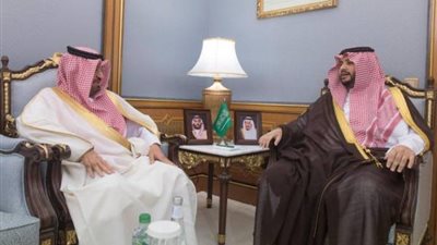 تركي بن محمد وسفير البحرين يستعرضان العلاقات الثنائية