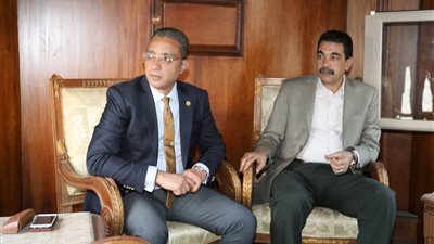 محافظ سوهاج ومدير الأمن في جولة نيلية لمتابعة خطة تأمين احتفالات المواطنين بعيد الربيع