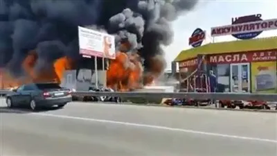 حريق ضخم في مخزن لمواد البناء جنوبي روسيا