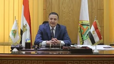 رئيس جامعة بنها يهنئ 'السيسى' بعيد العمال: حفظ الله مصر وشعبها