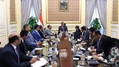 إقامة مجمع استثمارى.. 