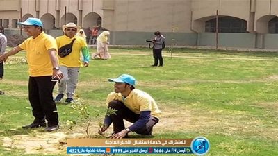 سفير تايلاند يزرع أشجارًا مثمرة بمستشفى جامعة الأزهر التخصصي