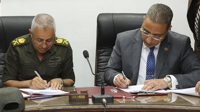 محافظ سوهاج: إنشاء كوبري لربط ميداني الثقافة والعروبة بسوهاج.. وآخر بـ