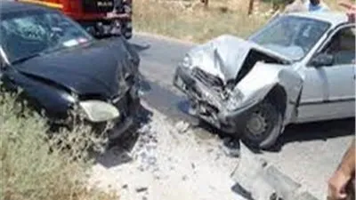 إصابة 7 أشخاص في حادث تصادم سيارتين بـ
