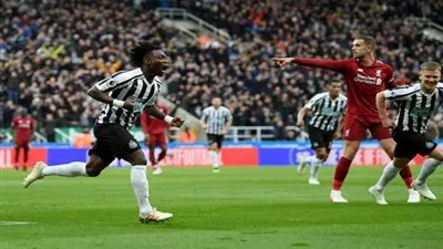 شاهد.. هدف نيوكاسل في مرمى ليفربول