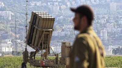 صحيفة إسرائيلية تحصر خسائر الاحتلال بعد سقوط 8 صواريخ لحماس