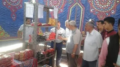 إقبال كثيف على شراء السلع الاستهلاكية بـ