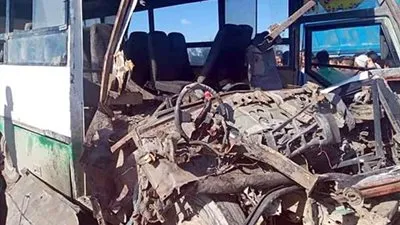 إصابة 3 صينيين في حادث تصادم سيارتين بوادي النطرون