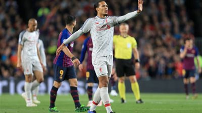 عاجل - بعد إصابة صلاح وفيرمينيو.. ليفربول يتلقي صدمتين جديدتين