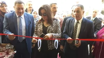 محافظ دمياط تحتفل بالعيد القومى بافتتاح مدرسة وإدارة تعليمية وتقدم كشف حساب 
