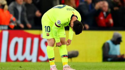 أول رد فعل من رونالدو بعد خروج ميسي المُذل من دوري أبطال أوروبا