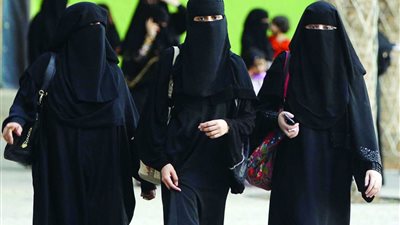 راشد الفوزان: المرأة السعودية أكثر انضباطًا في العمل من الشباب