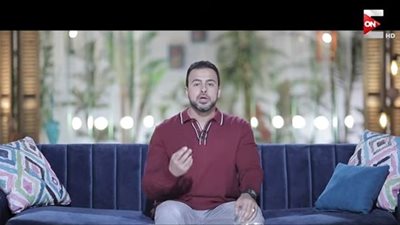 مصطفى حسني: الغيبة تسلب روحانيات الصيام