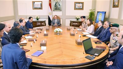 عاجل.. الرئيس يوجه بمواصلة الجهود لتحويل مصر لممر رقمي عالمي