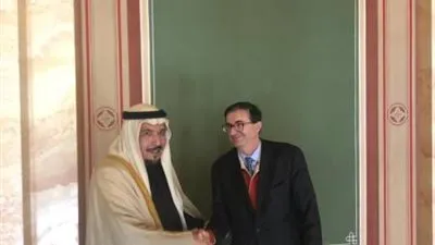 منصور بن ناصر يبحث المواضيع المشتركة مع الخارجية السويسرية