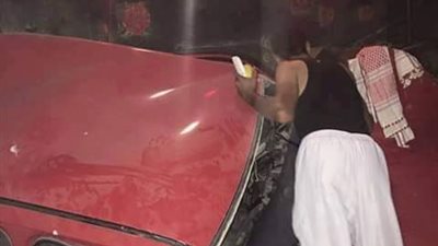 اصطدام سيارة نقل مع قطار بضائع بالسويس بدون إصابات 