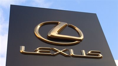 لكزس GX 2020 المحدثة تظهر بدون تمويهات أثناء الاختبار (صور)