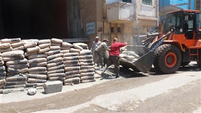 ايقاف أعمال بناء بدون ترخيص في مدينة ميت غمر