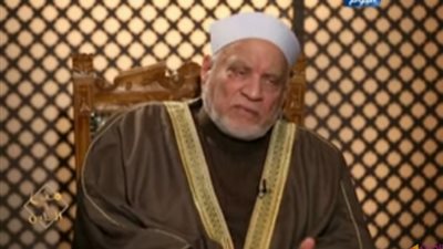 عمر هاشم: الرجل كان يتزوج قبل الإسلام بـ10 نساء