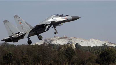 مقاتلات هندية تعترض طائرة أوكرانية