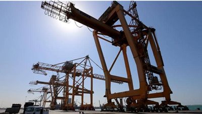 محافظ الحديدة: انسحاب الحوثيين 