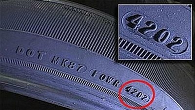 اعرف تاريخ صلاحية إطار السيارة والسرعة القصوى من الأرقام المكتوبة على الإطار (فيديو)