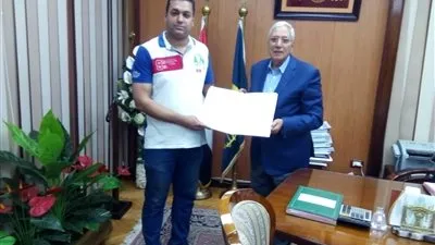 الاتحاد المصري للدراجات يكرم محافظ الدقهلية