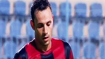 نجم الداخلية خارج حسابات عبد العال أمام الزمالك