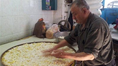 تعرف على أسعار الكنافة والقطايف اليوم الأحد 12\5\2019 في محافظة السويس