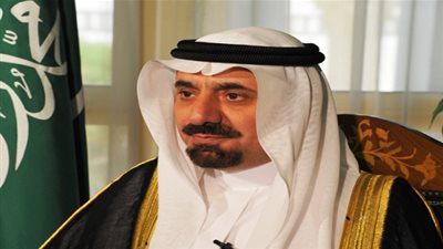 أمير منطقة نجران يشيد بجهود هيئة الأمر بالمعروف في تعزيز اللحمة الوطنية