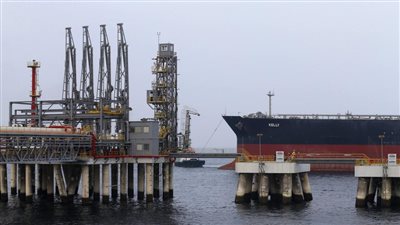 سفن الفجيرة.. إيران تتهم 