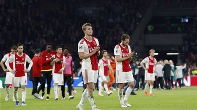 برشلونة يقترب من ضم نجم أياكس