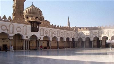 الأزهر الشريف يدين الهجوم الإرهابي على محطتي نفط بالرياض