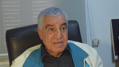 زاهي حواس لـ