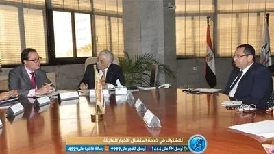 شوقي يبحث مع سفير فرنسا بالقاهرة تزويد بنك المعرفة بموارد رقمية باللغة الفرنسية