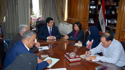 محافظ القليوبية: بروتوكول مع الإتصالات لتطوير 5 مراكز شباب وإدخال تقنية العلاج عن بعد في  10 مراكز صحية (صور)